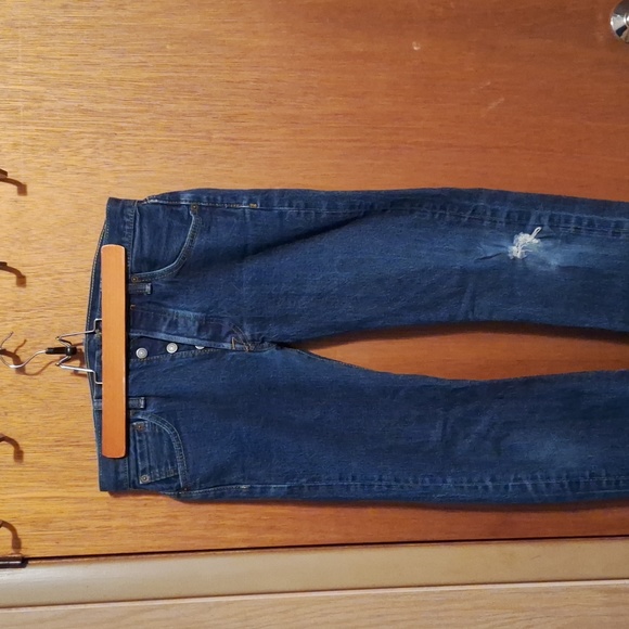 Levis 501 30x32 - Picture 1 of 6